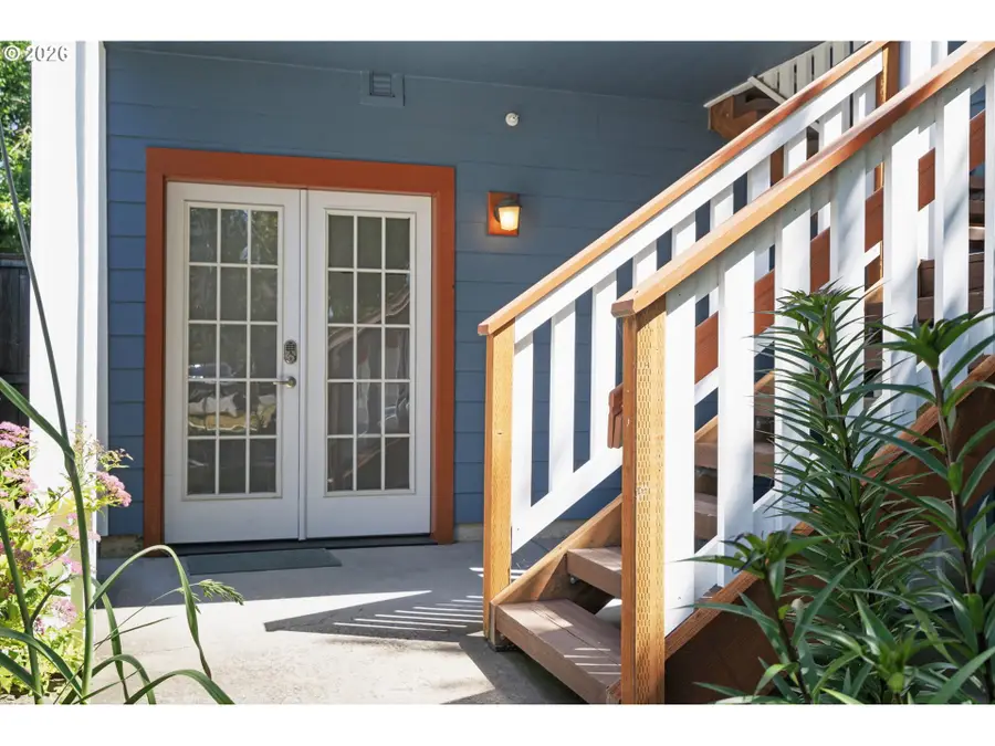 349 W Main St, Hillsboro, OR 97123 - #3
