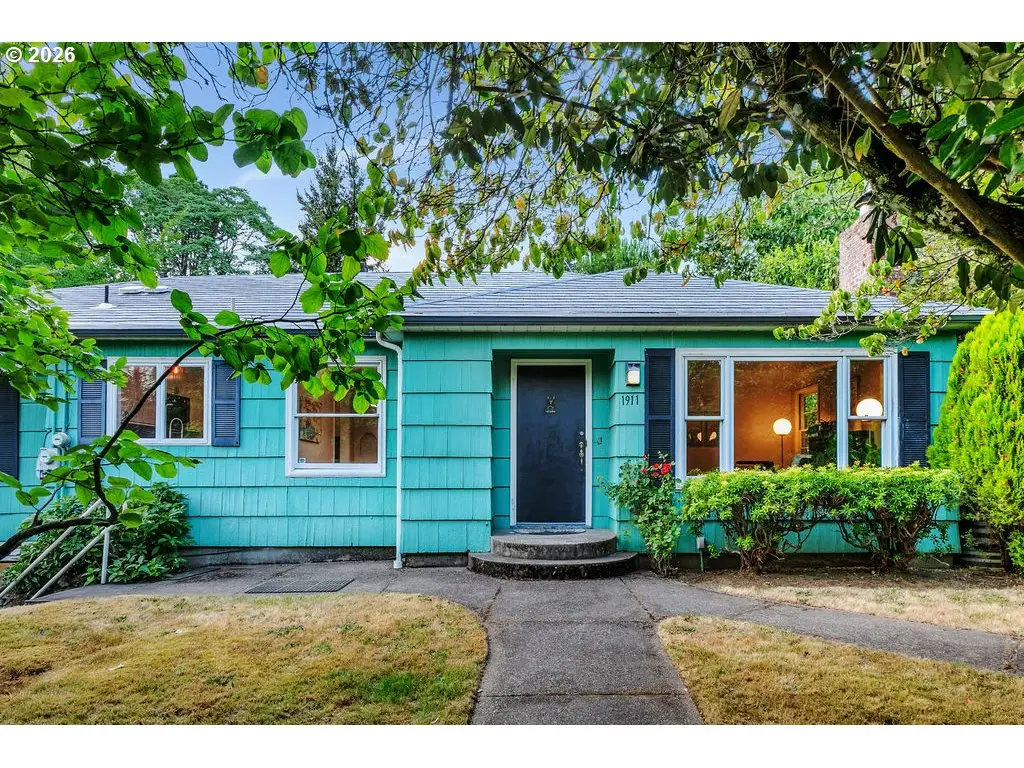 1911 SW Marigold St, Portland, OR 97219 - #1