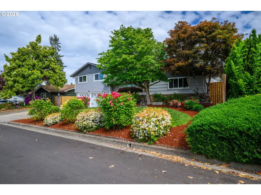1830 Yolanda Ave, Springfield, OR 97477 - #2