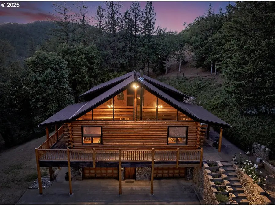 5361 Jacksonville Hwy, Jacksonville, OR 97530 - Image #3