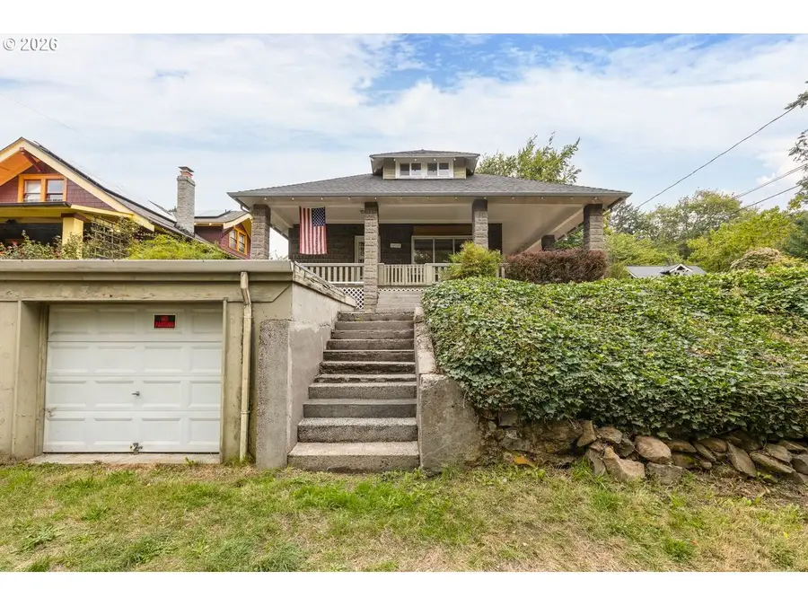 12116 SE 19th Ave, Milwaukie, OR 97222 - #2