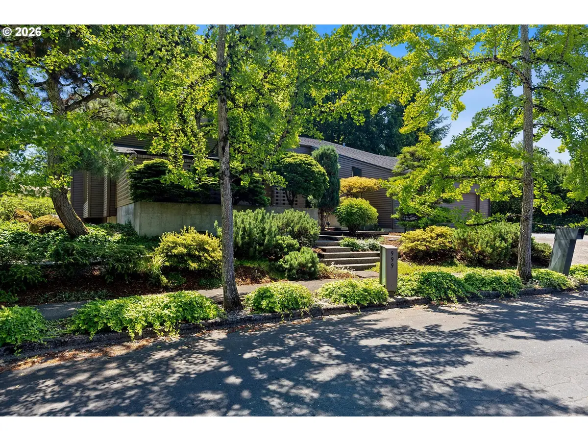 999 NE 169th Dr, Portland, OR 97230 - #1