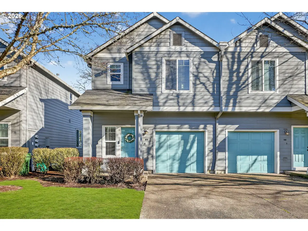 810 E 9th St #B5, Newberg, OR 97132 - #1