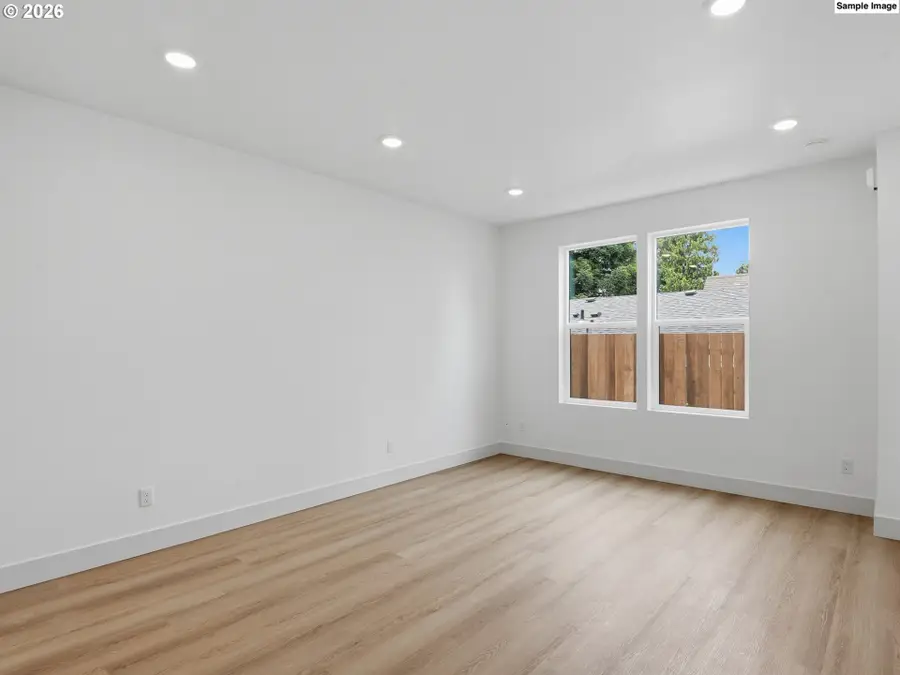 4060 SE Long St, Portland, OR 97202 - #3