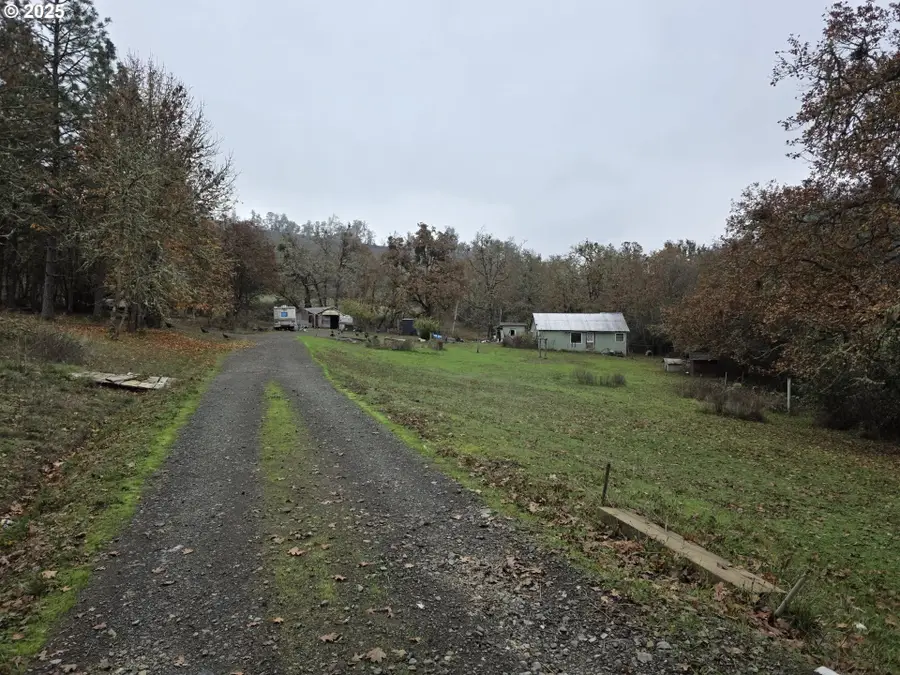 339 Justa Ln, Sutherlin, OR 97479 - #2