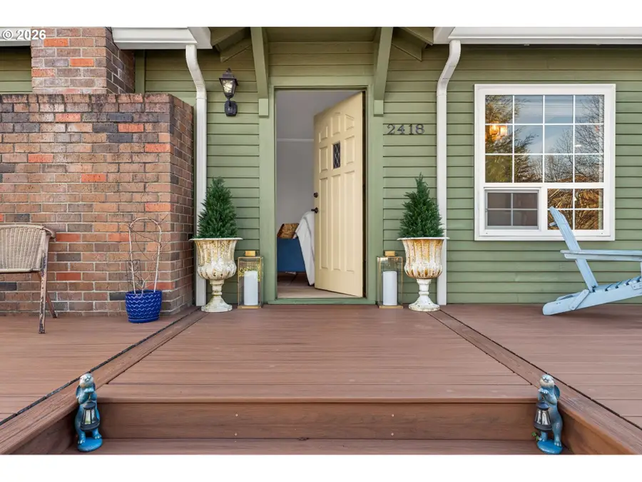 2418 N Crater Ln, Newberg, OR 97132 - #2