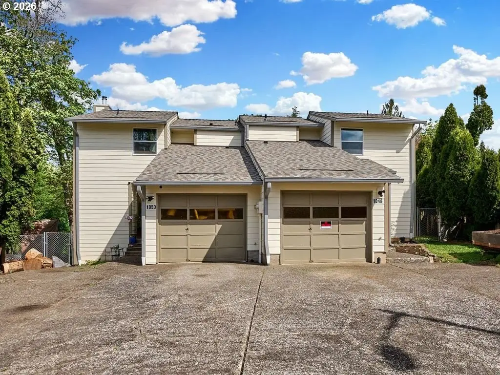 1048 Birchwood Dr, Oregon City, OR 97045 - #1
