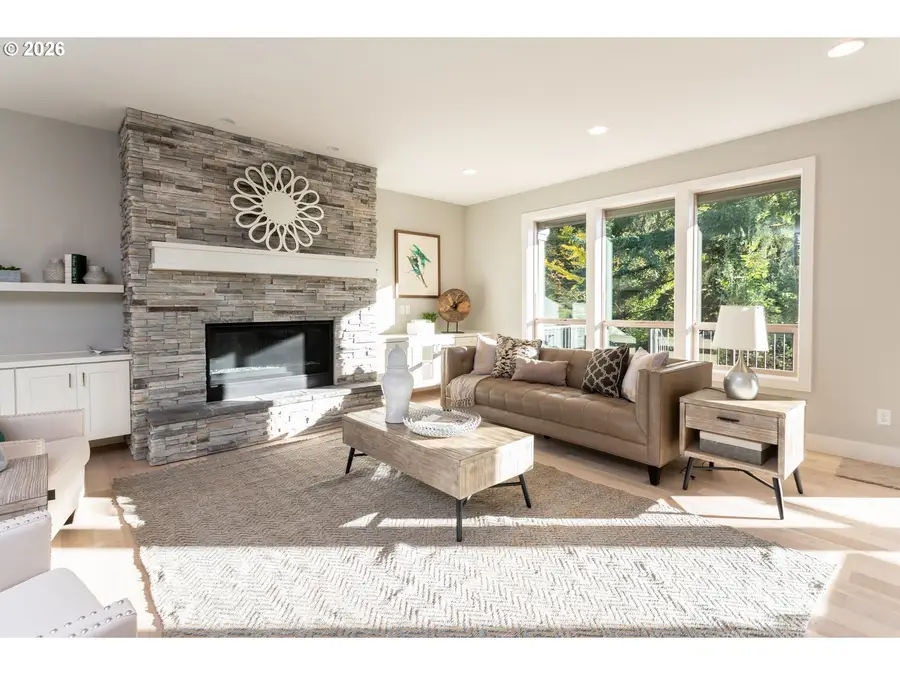 9590 SW Taylor St, Portland, OR 97225 - #2
