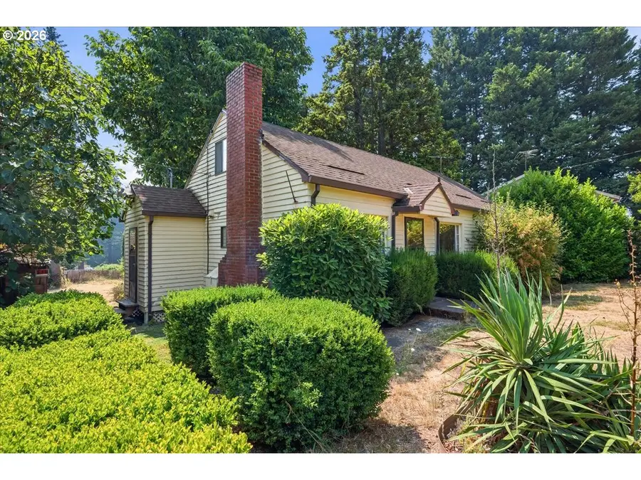 15338 Holcomb Blvd, Northwest Clackamas, OR 97045 - #2