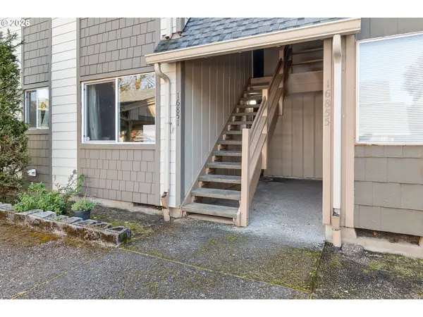 16851 SE Powell Blvd, Portland, OR 97236