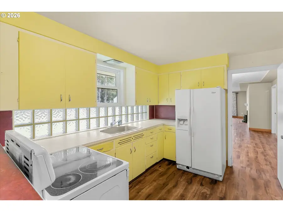 1002 Market St, Lafayette, OR 97127 - #3