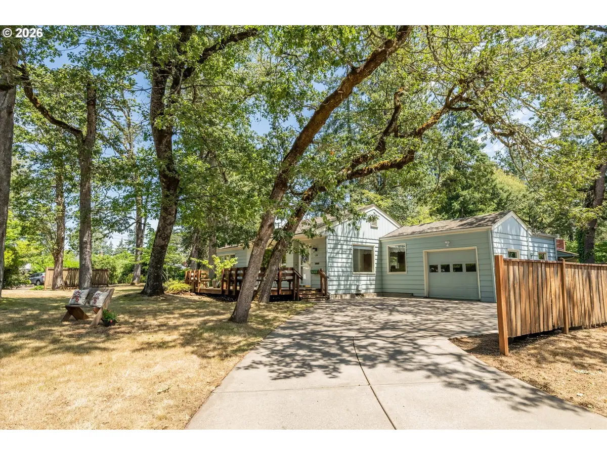 190 W 36th Ave, Eugene, OR 97405 - #1
