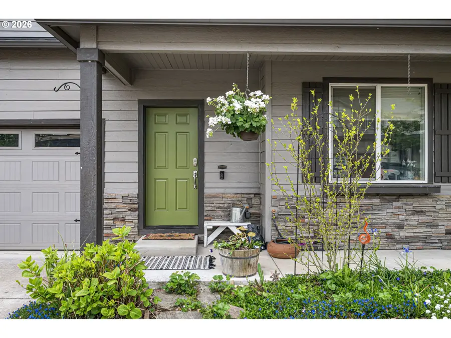 193 Sumac Ct, Junction City, OR 97448 - #2