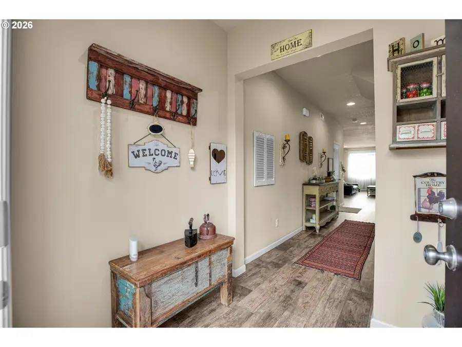7379 NW 170th Ave, Portland, OR 97229 - #3