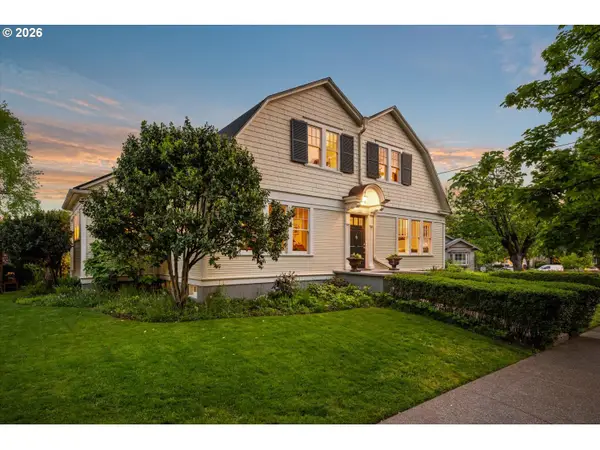1838 SE Harrison St, Portland, OR 97214