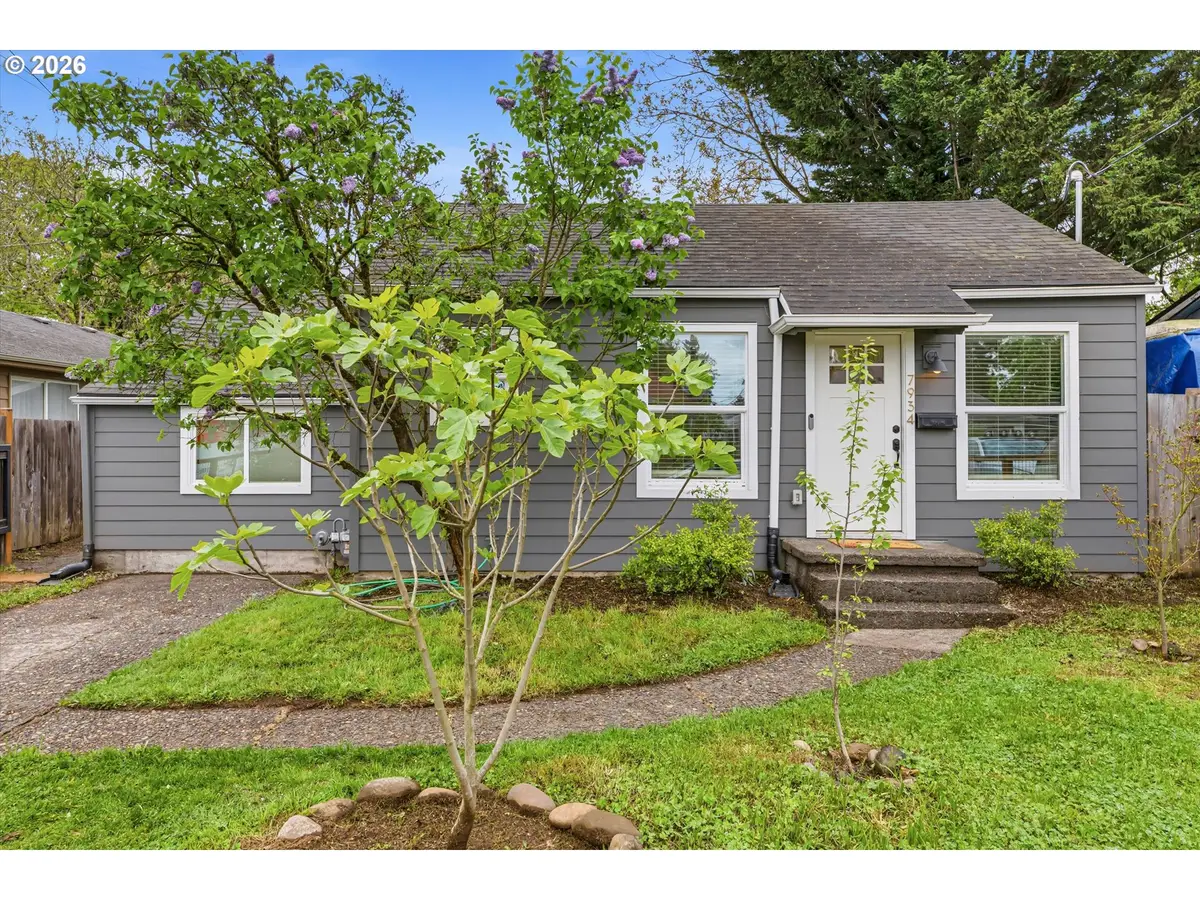 7934 SE Reedway St, Portland, OR 97206 - #1