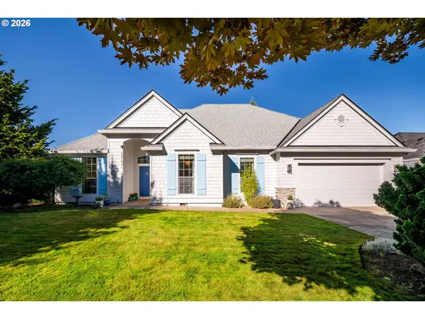12132 Hazel Park Dr, OregonCity, OR 97045