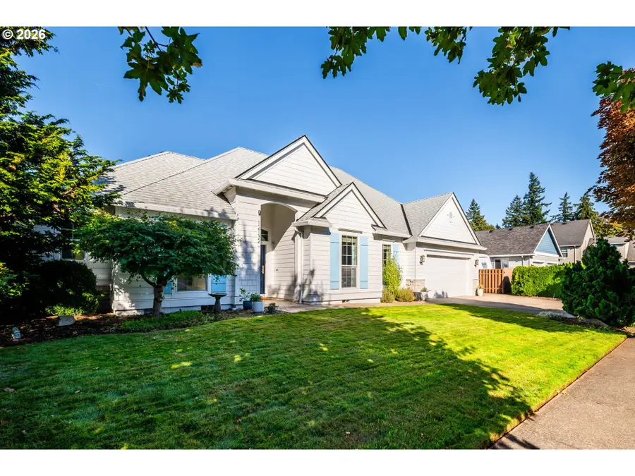 12132 Hazel Park Dr, Oregon City, OR 97045 - #2