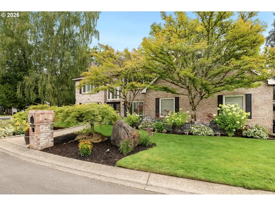 5444 Westfield Ct, Lake Oswego, OR 97035 - #2