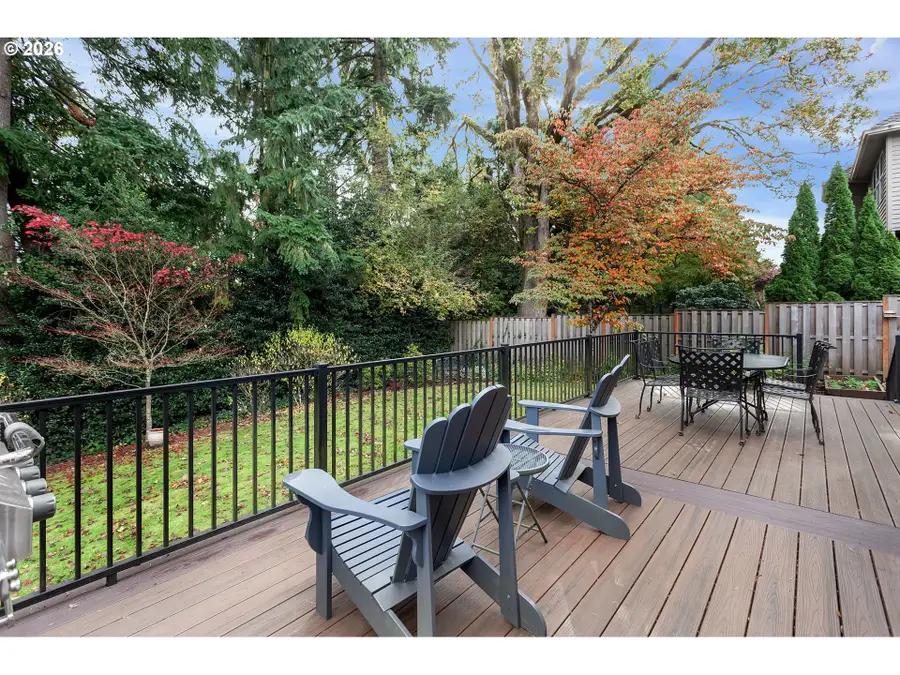 21340 Miles Dr, Northwest Clackamas, OR 97068 - Image #2