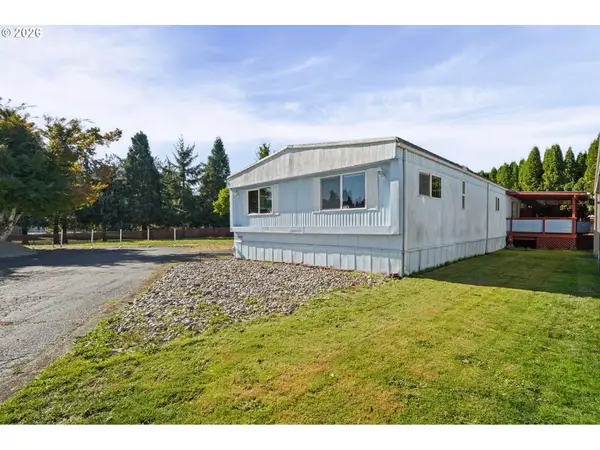 39202 Camp Creek Rd #10, Springfield, OR 97478