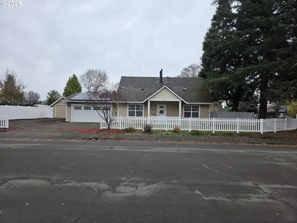 1730 NE 12th Ave, Hillsboro, OR 97124