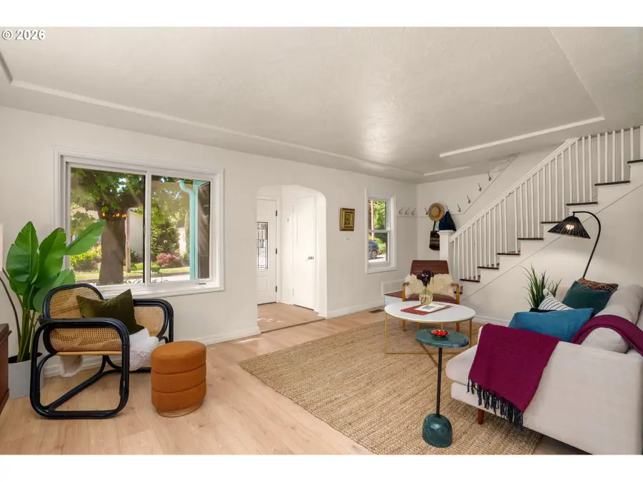 402 SE 31st Ave, Portland, OR 97214 - #3