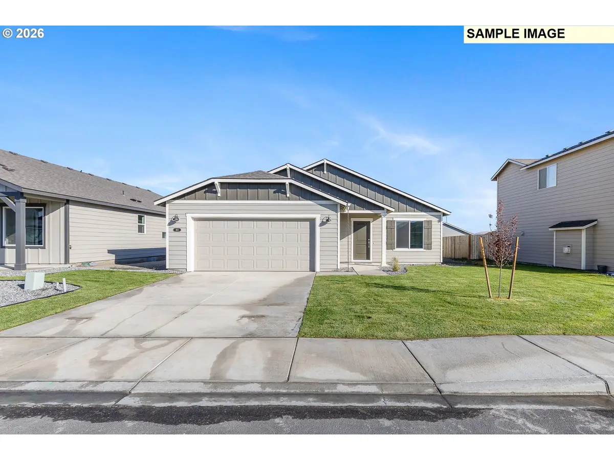 912 E Maple Brook Ave, Hermiston, OR 97838 - #1