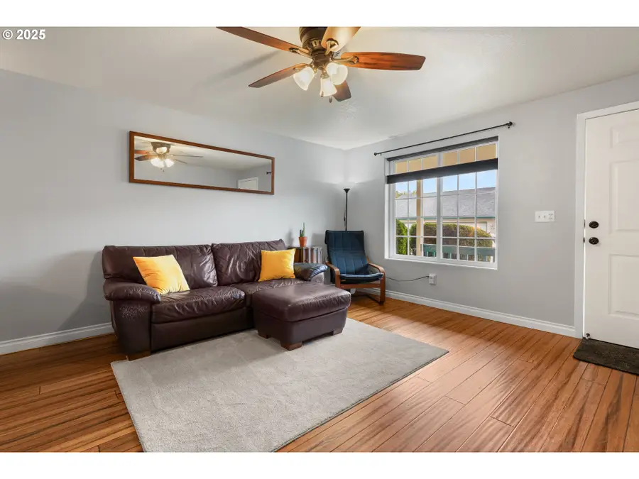 7300 NE 44th Way #L21, Vancouver, WA 98662 - Image #2