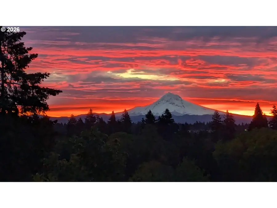 2414 NE 62nd Ave, Portland, OR 97213 - #2