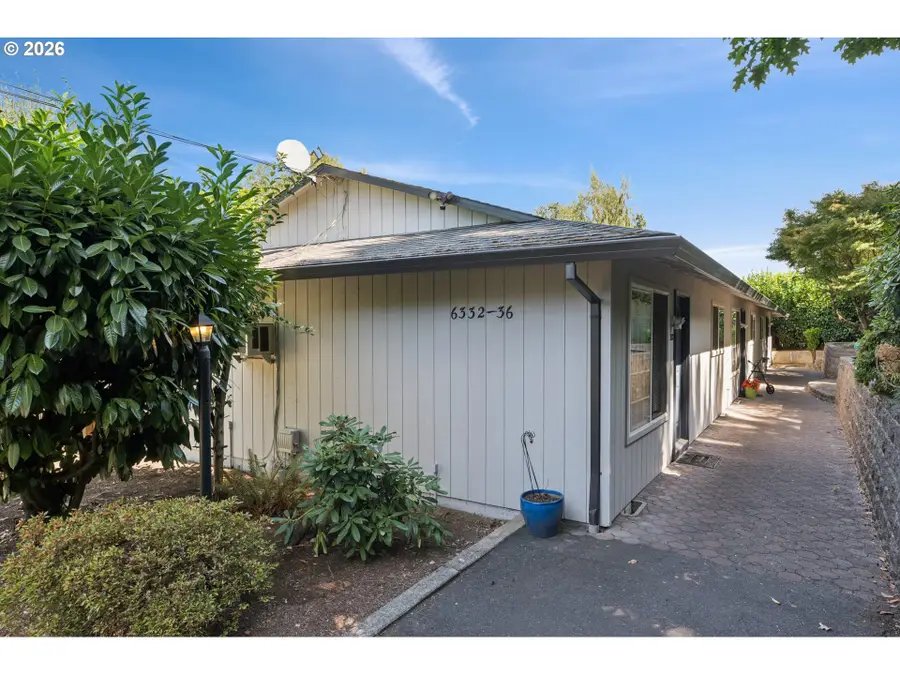 6332 NE 45th Ave, Portland, OR 97218 - #2
