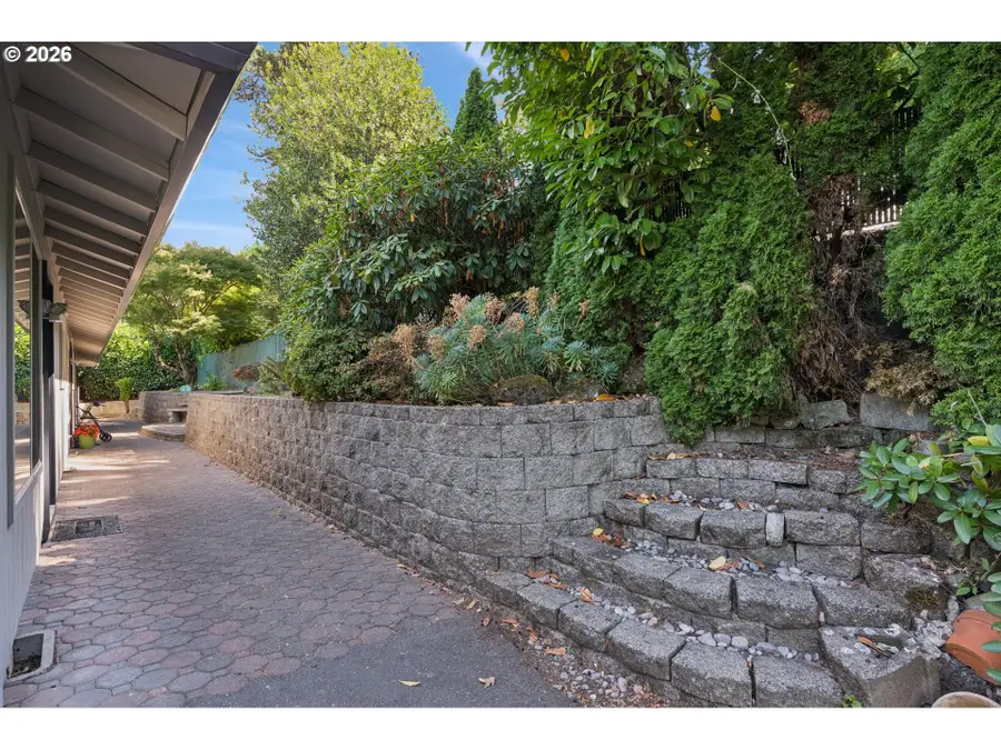 6332 NE 45th Ave, Portland, OR 97218 - #3