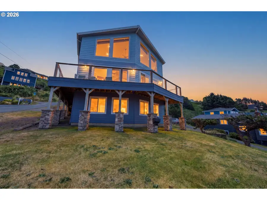 2030 NE 66th St, Lincoln City, OR 97367 - #2
