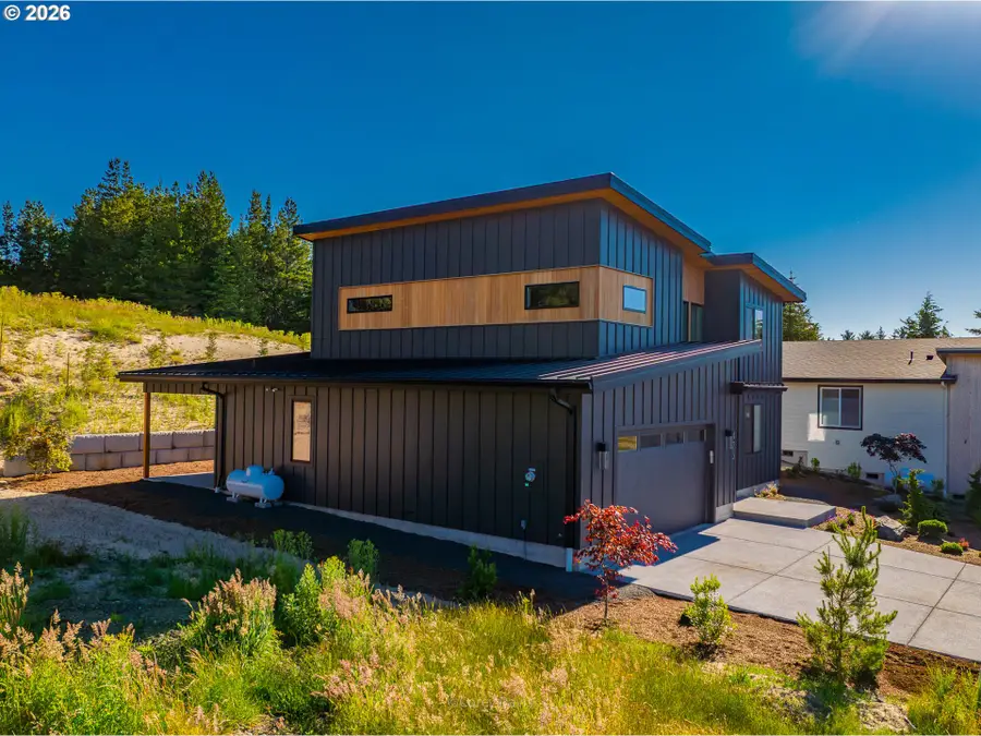 423 Meadows Dr, Manzanita, OR 97130 - #3