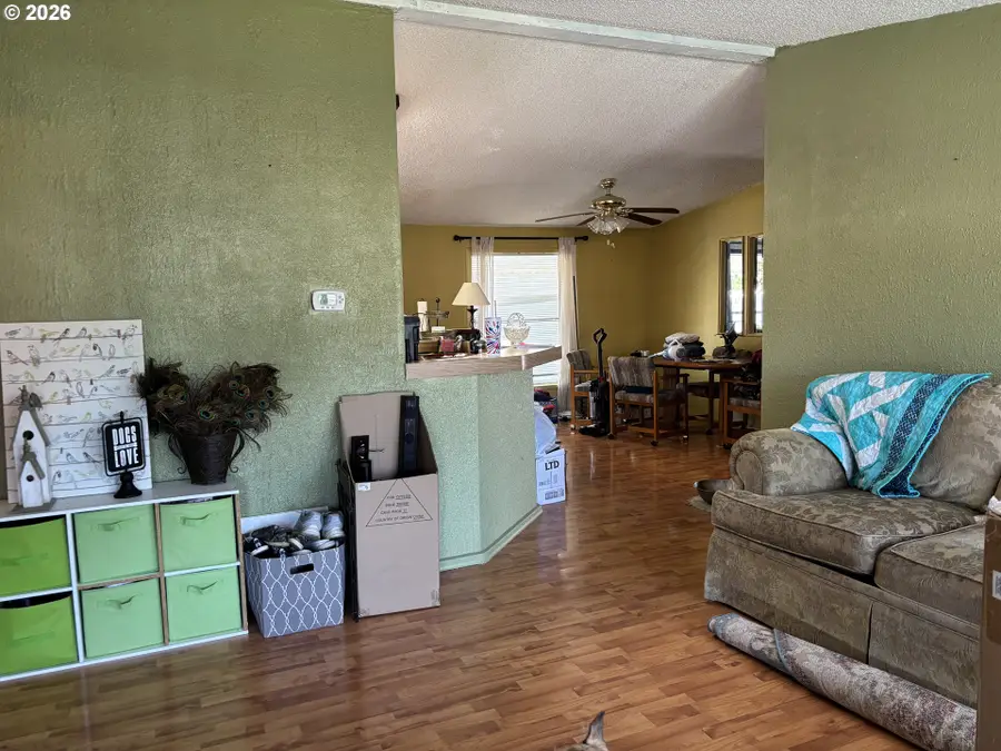 33838 E River Dr #26, Creswell, OR 97426 - #3
