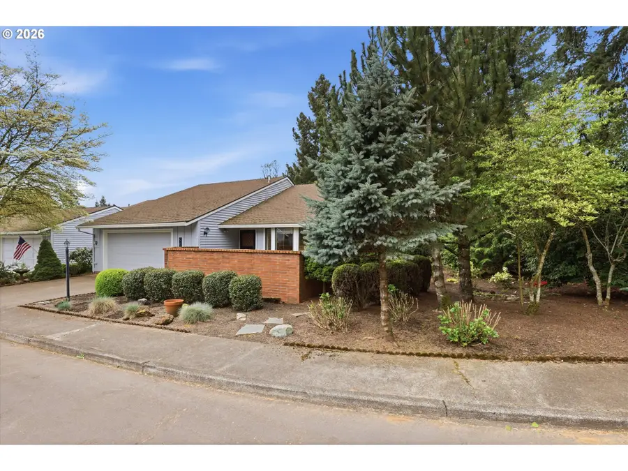 9620 SW Brentwood Pl, Tigard, OR 97224 - #2