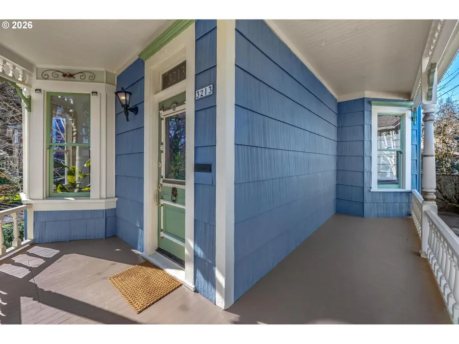 3213 SE 9th Ave, Portland, OR 97202 - #3
