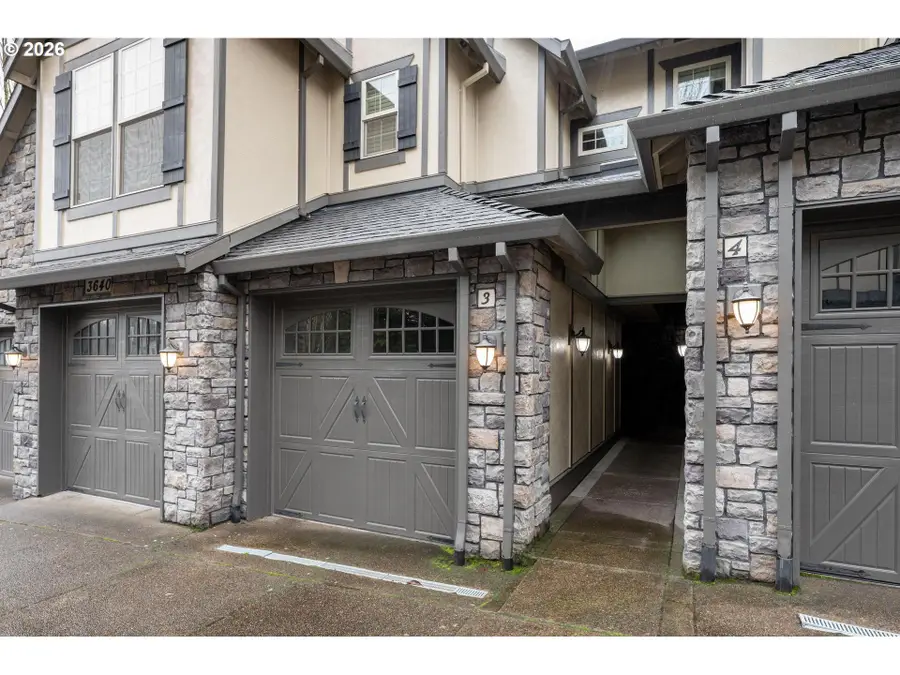 3640 SW Baird St #3, Portland, OR 97219 - #2