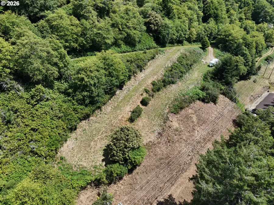 00 E. Benham Ln, Brookings, OR 97415 - #3
