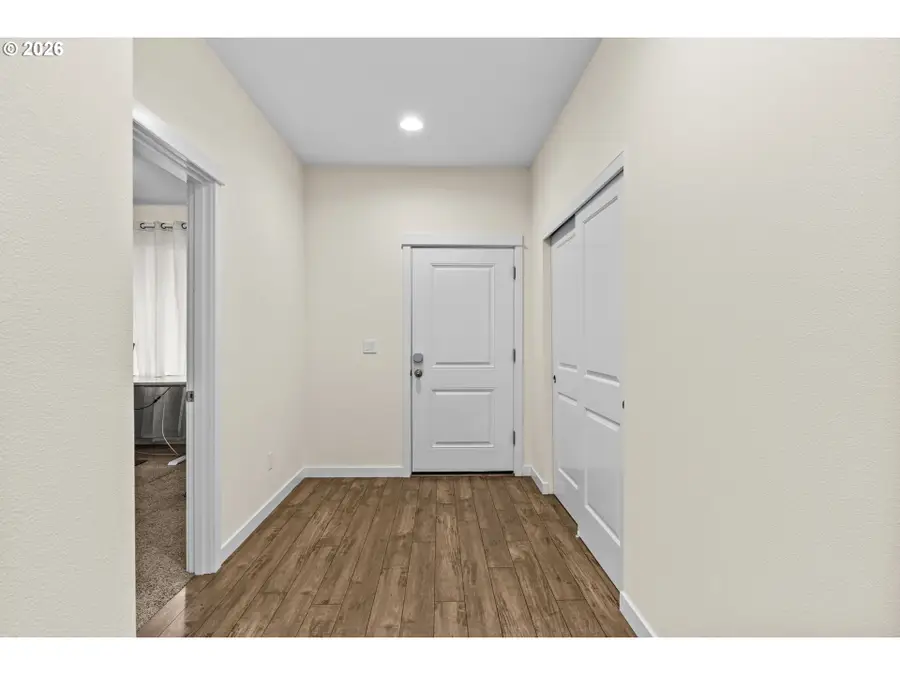 465 5th St, Gervais, OR 97026 - #3