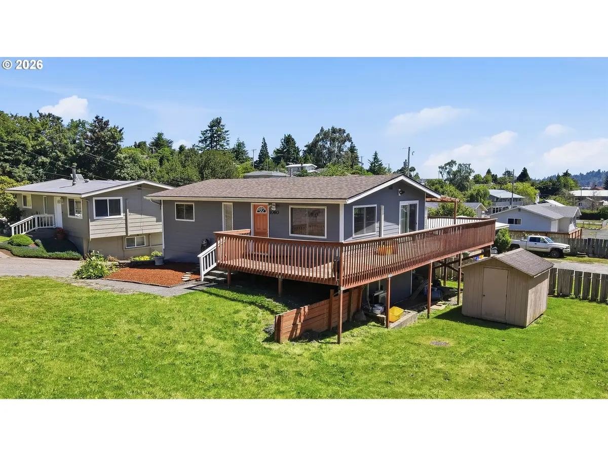 1060 S 10th St, Coos Bay, OR 97420 - #1