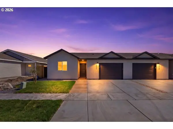 1054 NE 10th Pl, Hermiston, OR 97838