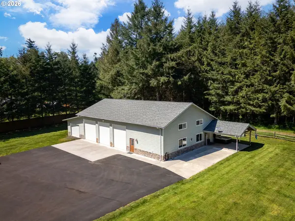 112 Chapman Rd, CastleRock, WA 98611
