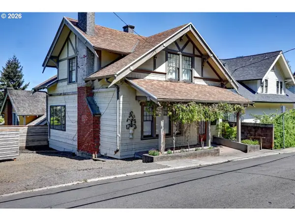 1244 Grand Ave, Astoria, OR 97103