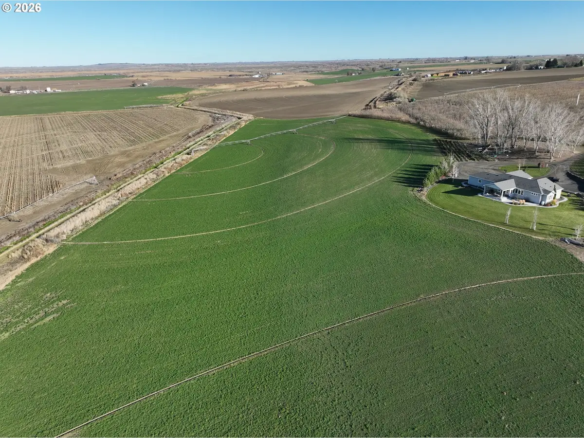 4665 Sheffield Rd, Mesa, WA 99343 - #1