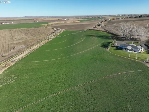 4665 Sheffield Rd, Mesa, WA 99343