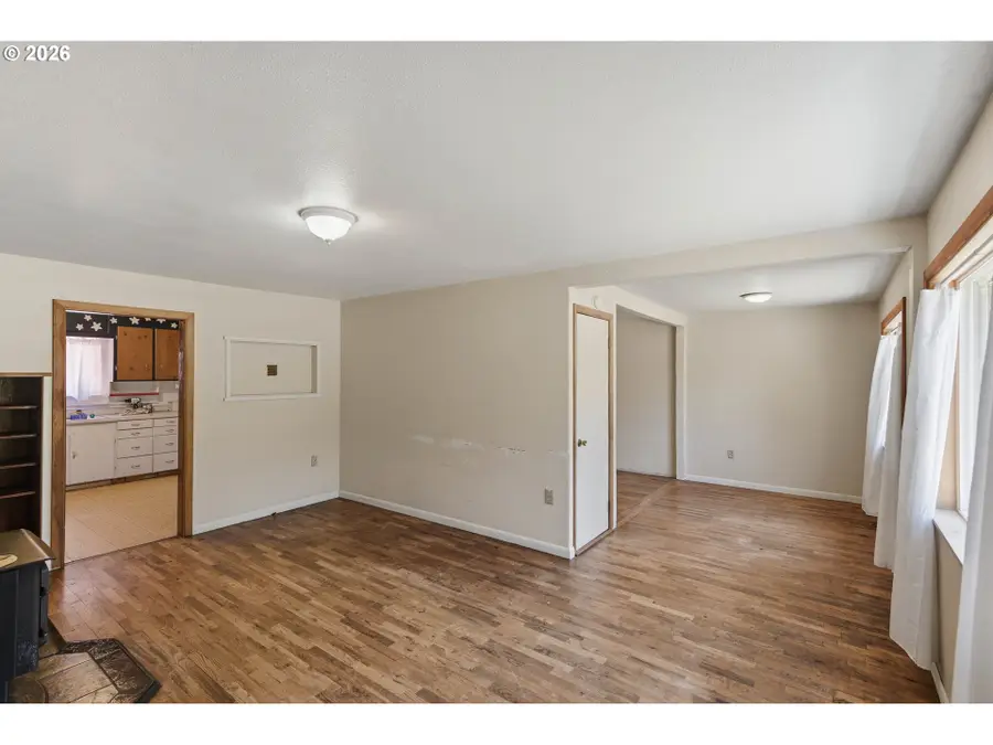 69341 Wildwood Rd, Saunders Lake, OR 97459 - #3