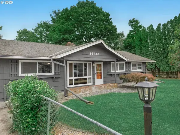 16732 SE Main St, Portland, OR 97233