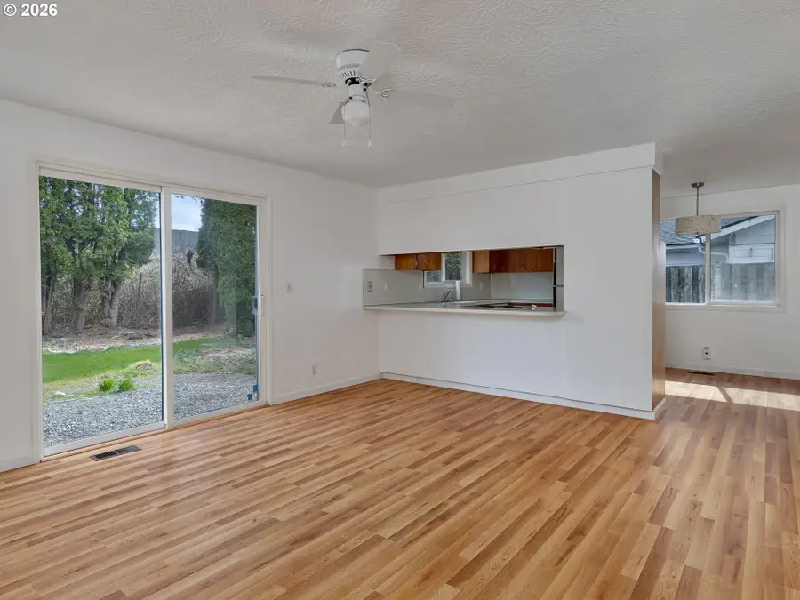 14484 SE Primrose Ave, Milwaukie, OR 97267 - #3