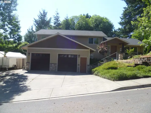 532 E Stonecreek Dr, LaCenter, WA 98629